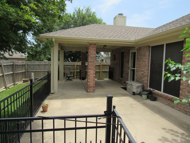 Photo - 10532 Braewood Dr