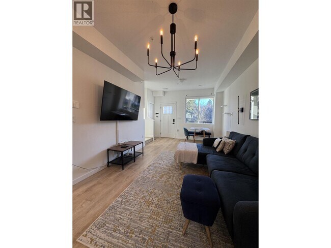 Photo - 24951-24112 112 Ave