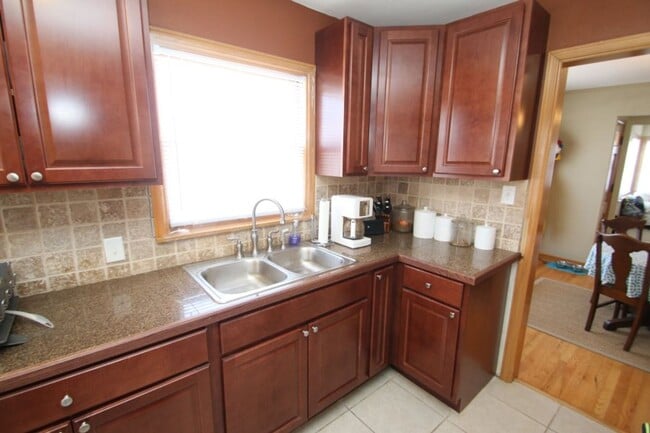 Building Photo - Single Family Home near Wauwatosa