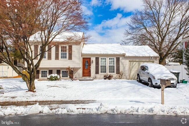 Building Photo - 105 Pulte Rd Rental