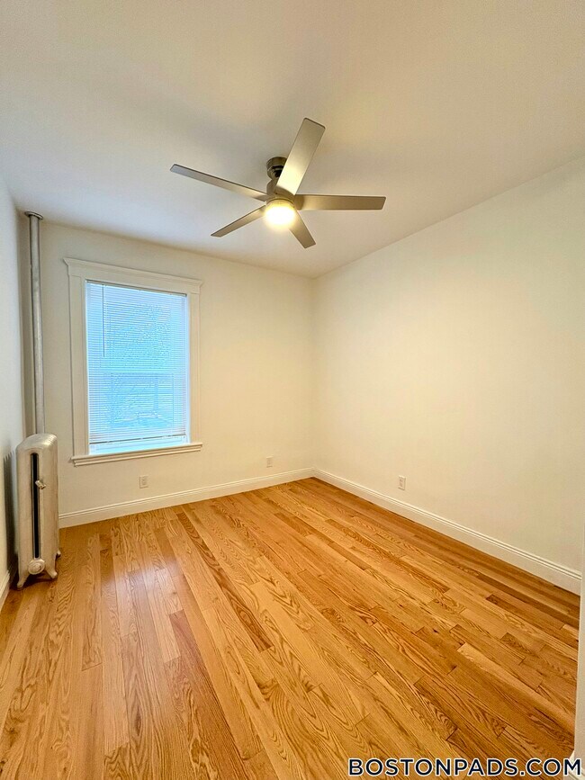 Photo - 137 Park Dr Unit 1