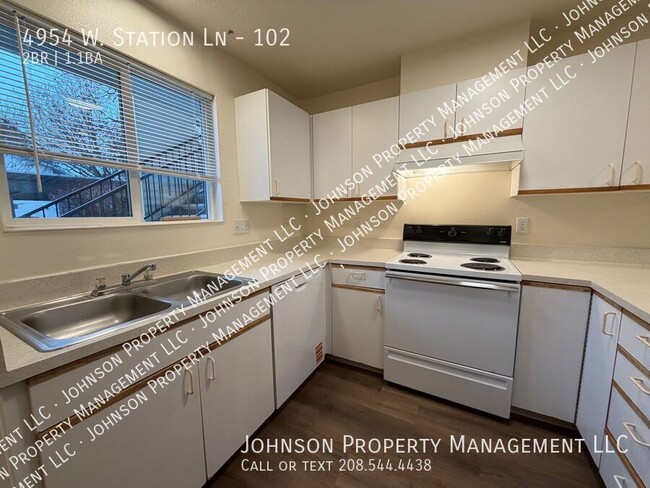 Photo - 4954 W Station Ln Unit 102