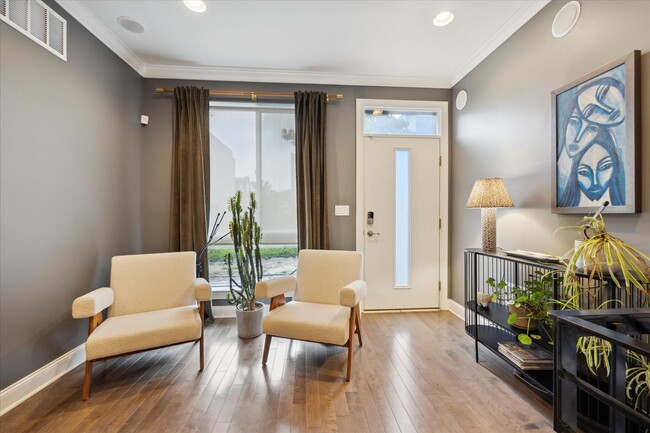 Discover Urban Living at Its Finest - Discover Urban Living at Its Finest House