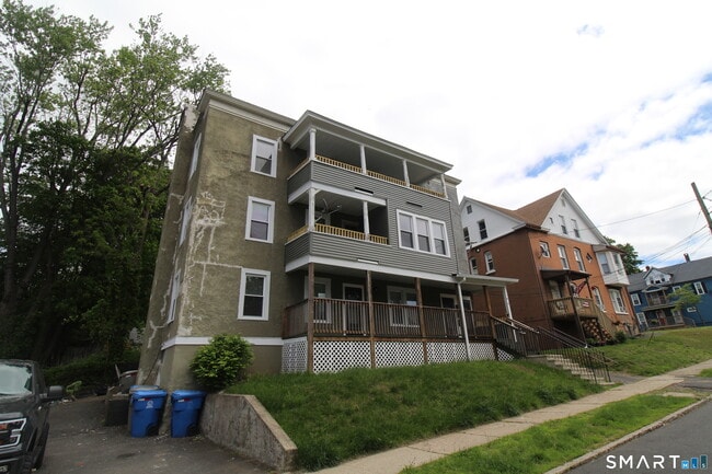 Photo - 92 Stewart St