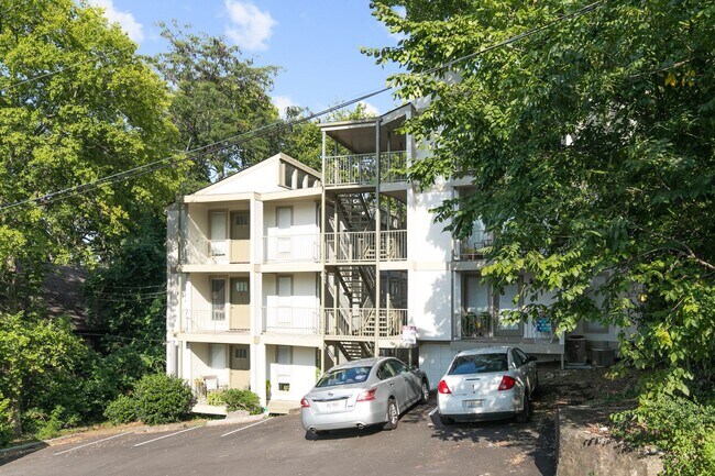 Caribou Apartments