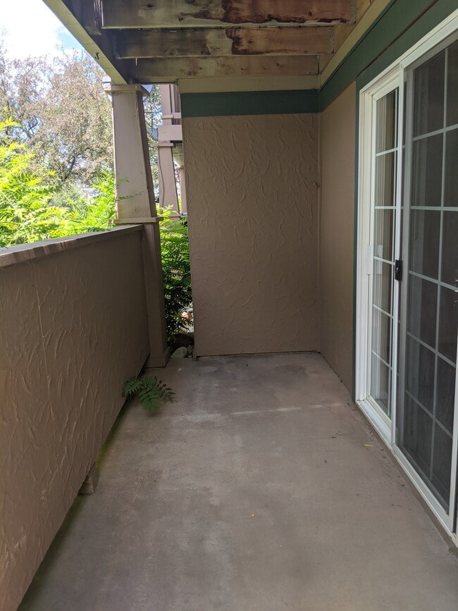 Building Photo - 8101 Elk Ln Unit 8101 Elk Ln