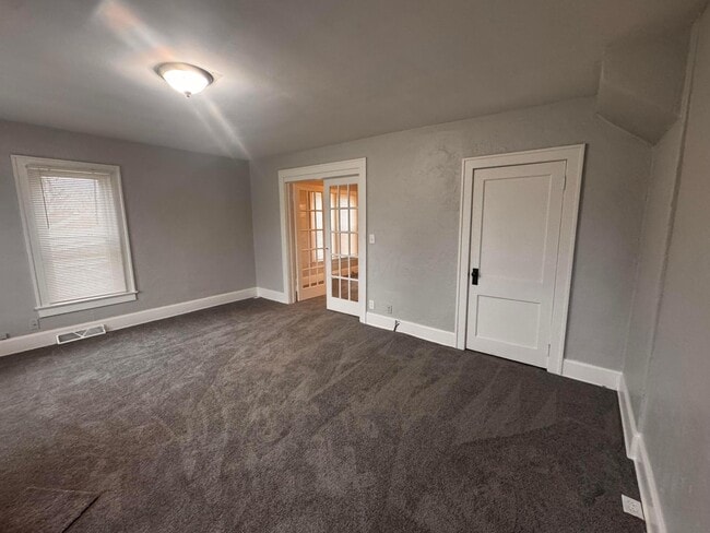 Photo - 79 W Cherry St