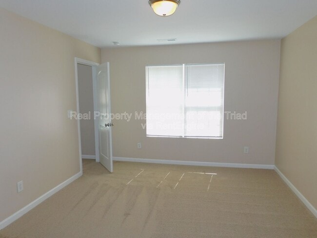Photo - 2035 Chapel Park Ln