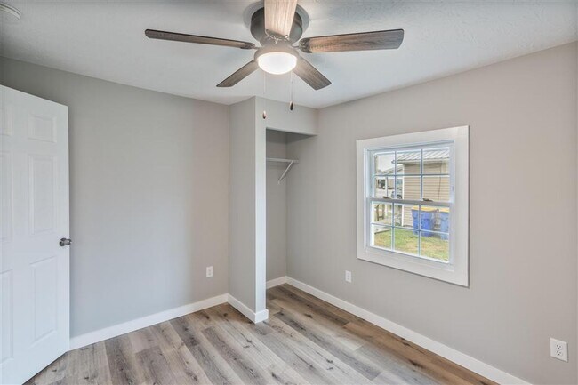 Photo - 1442 Magnolia St