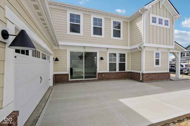Photo - 7417 Peristyle Ln