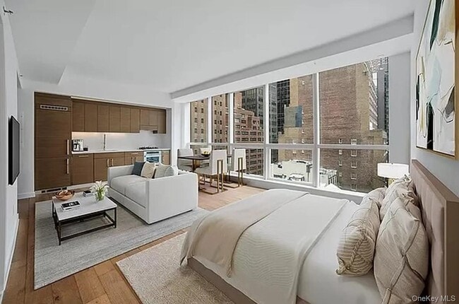 Building Photo - 325 Lexington Ave Unit 8E