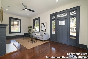 Photo - 207 Loretta Pl