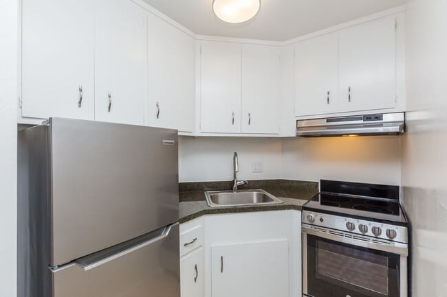 Photo - 429 Bellevue