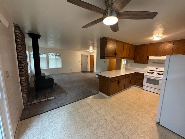 Photo - Charming Cascade Shores Retreat 2/1 1,000 ...