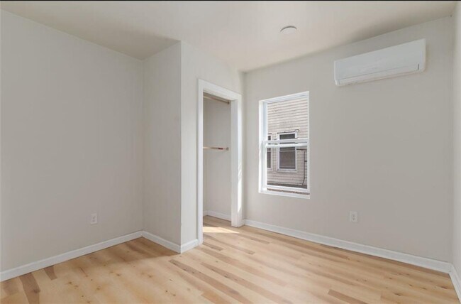 458-458 Smithfield Ave Unit 3
