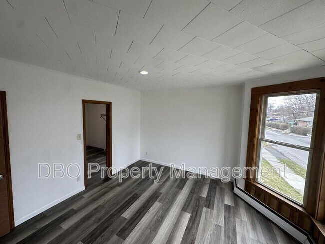 Photo - 365 Partridge St