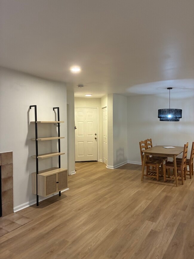 Building Photo - 44 Forest Cv Unit 44 Forest cove, Broad Creek Landing HHI