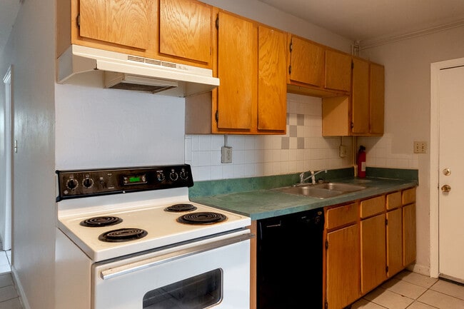 Photo - 1436 Hudson St