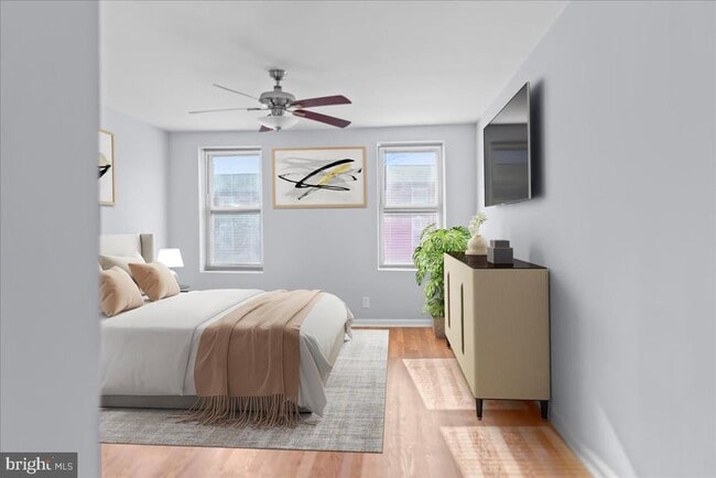 Photo - 1228 E Eager St