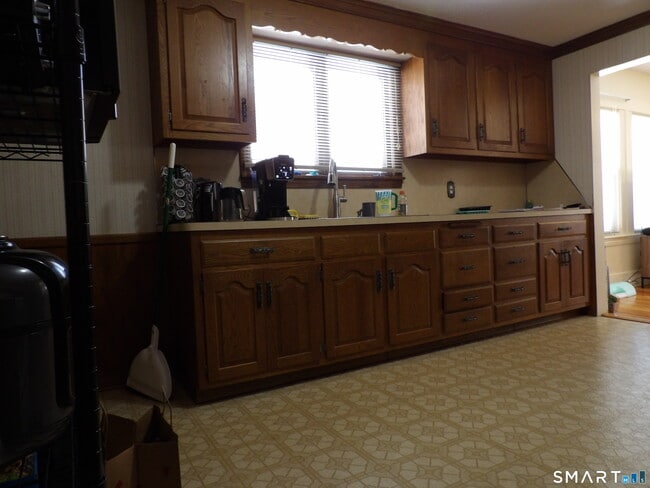 Photo - 112 Putnam St
