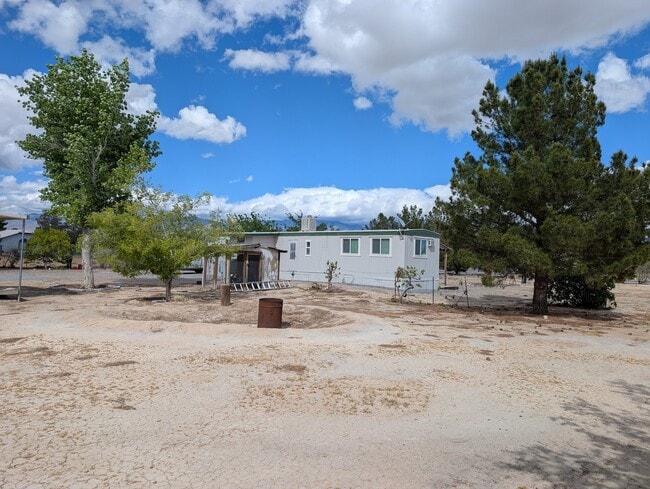 Photo - 1620 Landmark Ave