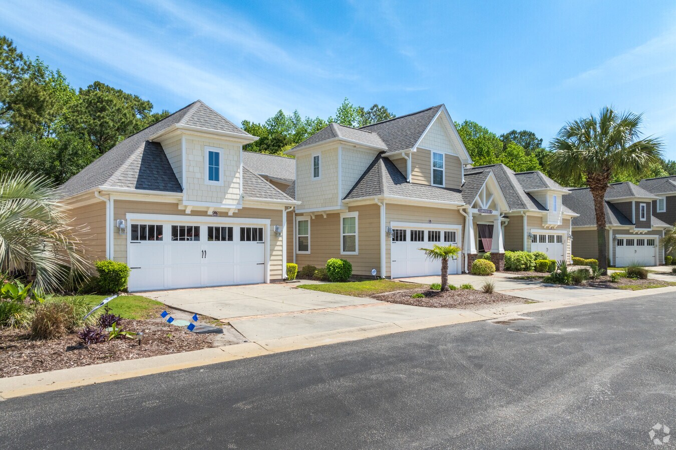Building view. - Barefoot Resort & Golf