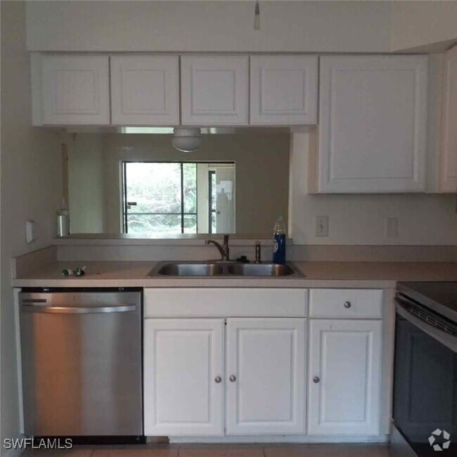 Building Photo - 18681 Tangerine Rd Rental
