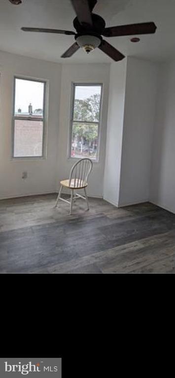 Photo - 5231 Greenway Ave