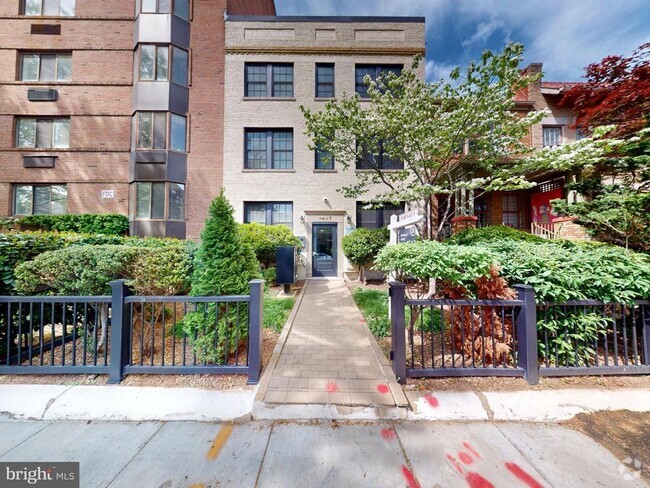 Building Photo - 1821 T St NW Unit 102 Rental