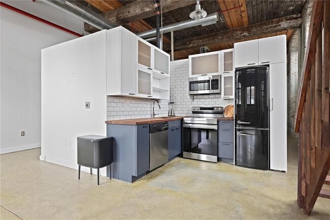 Photo - 170 Boulevard, 128H