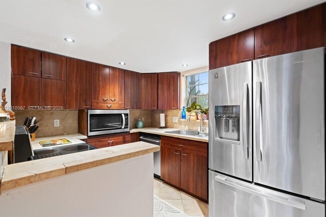 Photo - 6364 La Costa Dr Unit D