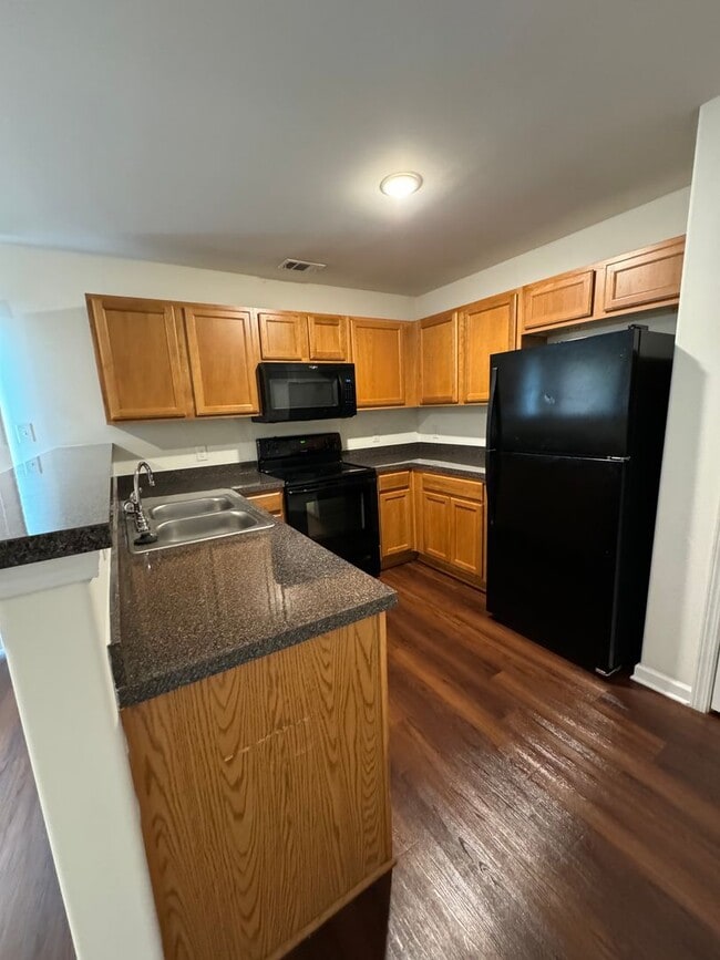 Photo - 81 BC Unit 81 BC