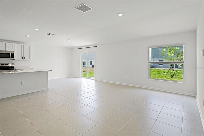 Photo - 2110 Marksman Rd