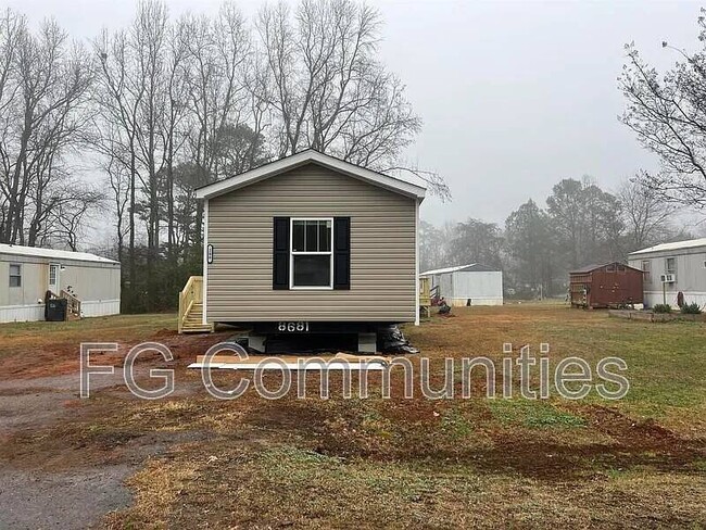 Photo - 206 Wedowee Ln
