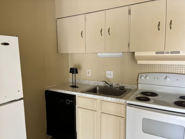 Photo - 1170 Grand Terrace Dr Unit 1170-9