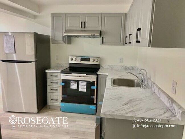 Photo - 2-Bedroom Basement Apartment with In-Unit Laundry & Parking – Pet Friendly – Kitchener Unit 2