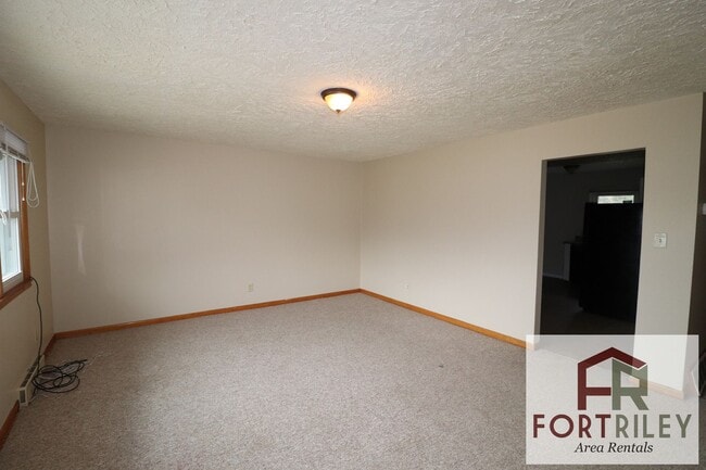 Photo - 519 Maple St Unit 1