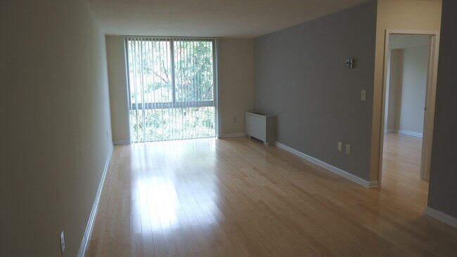 Photo - Windsor House Apartments