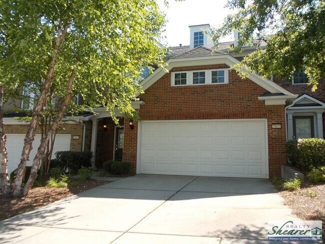 Building Photo - Beautiful 2 Story, 3 Bedroom Townhome near...