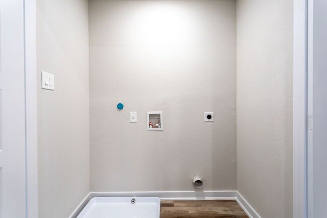 Photo - Move-In Ready 3BR with Private Yard & Modern Upgrades – Won’t Last!