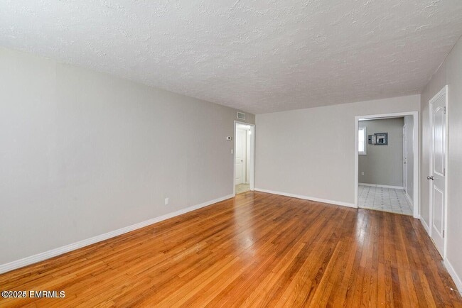 Photo - 2215 23rd Ave