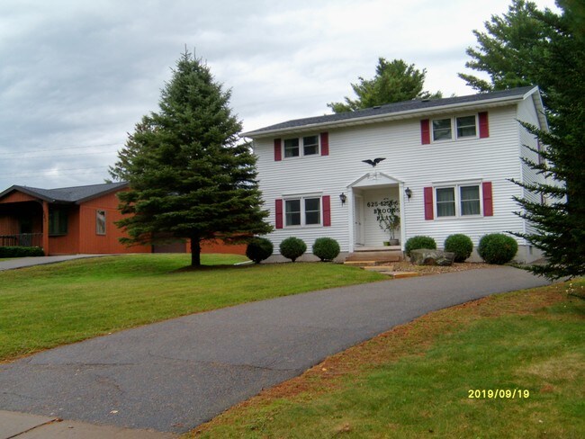 Photo - 625 Brooks Pl Townhome