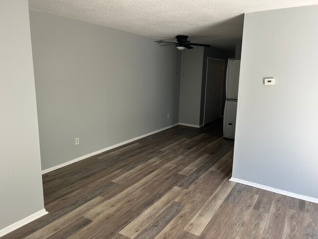 Photo - 11913 Tarragon Rd Unit J