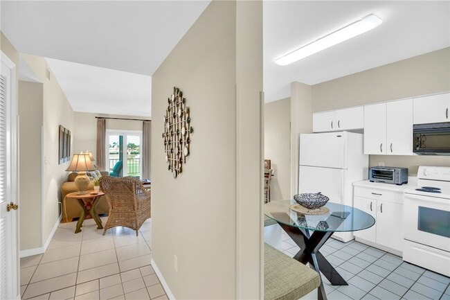 Photo - 5040 Harmony Cir Unidad 205