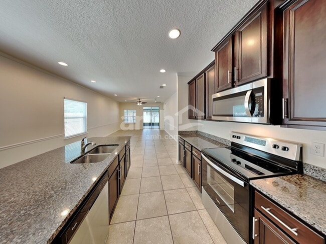 Photo - 629 Drysdale Dr