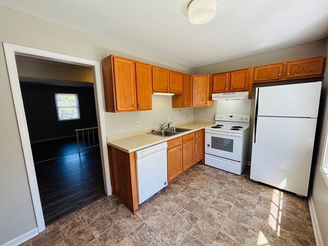 Photo - 2712 Wellesley Ct