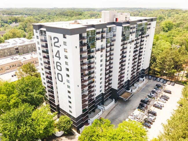 2460 Peachtree - 2460 Peachtree Apartments