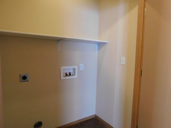 Photo - 1809 N N St