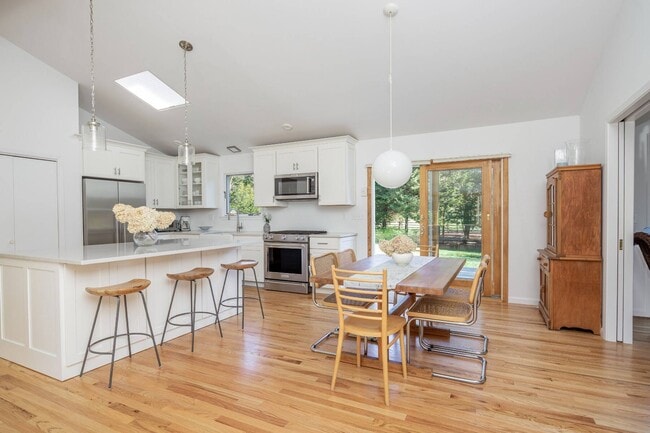 Photo - 237 Blank Ln