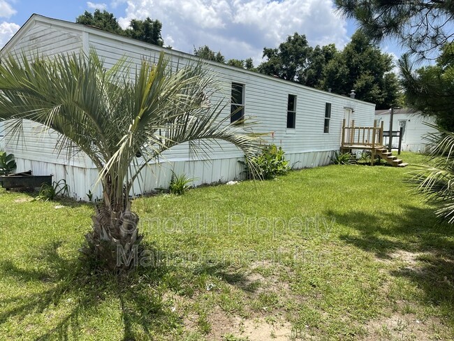 Building Photo - 7809 Marlette Dr